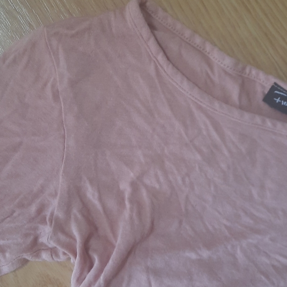 Crop top - Picture 3 of 6